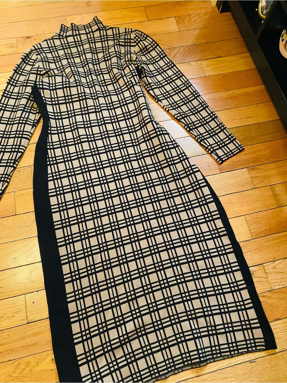 Danny & Nicole Black and Cream Plaid Long Sleeve Midi Dress